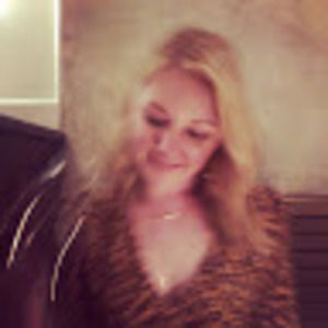 Meet your Posher, Anne-lauren